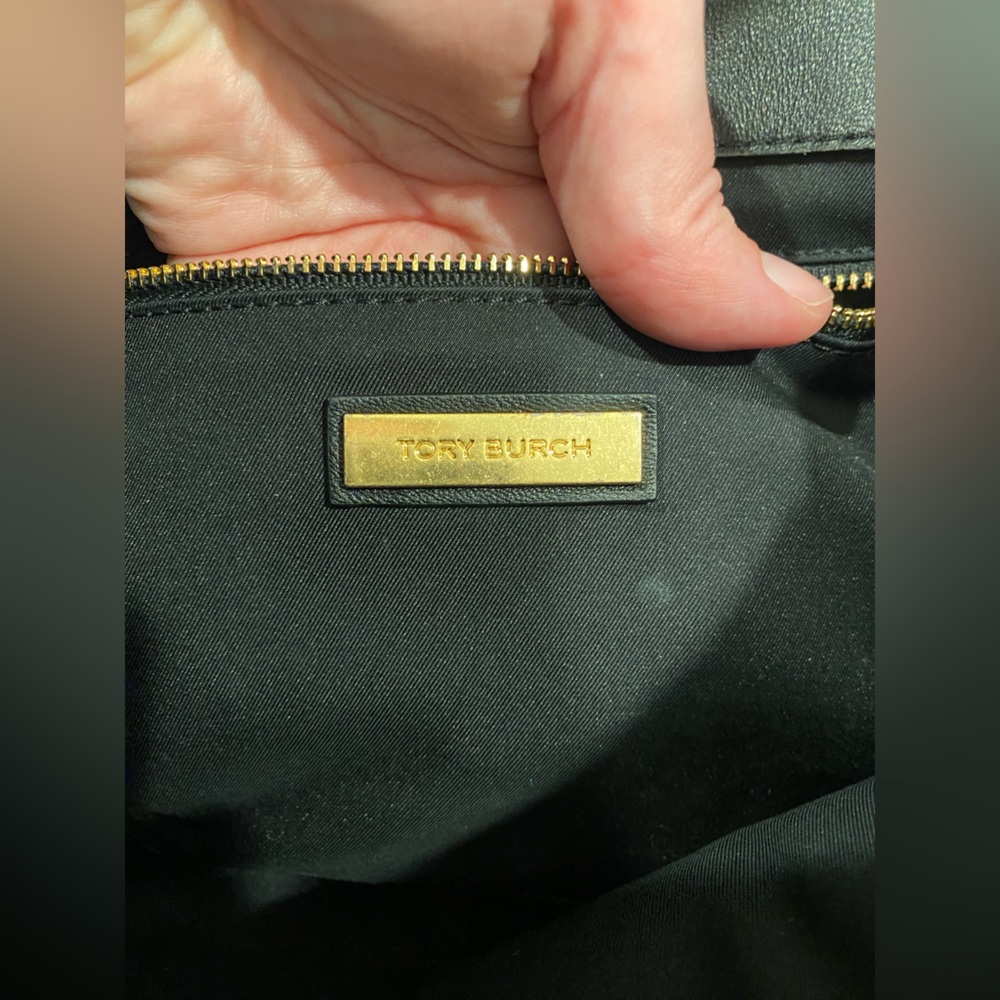 Tory Burch Fleming Diamond Quilted Lamb Leather Purse Black - Picture 14 of 16